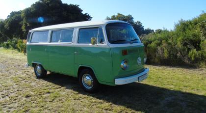 1977 Volkswagen Kombi 2L Auto - SOLD 2016